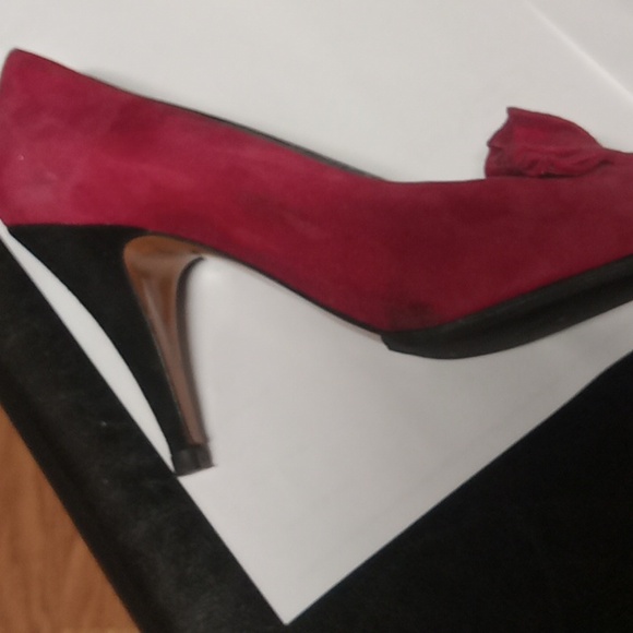 Bally Women's Red and Black Heels - Picture 6 of 7